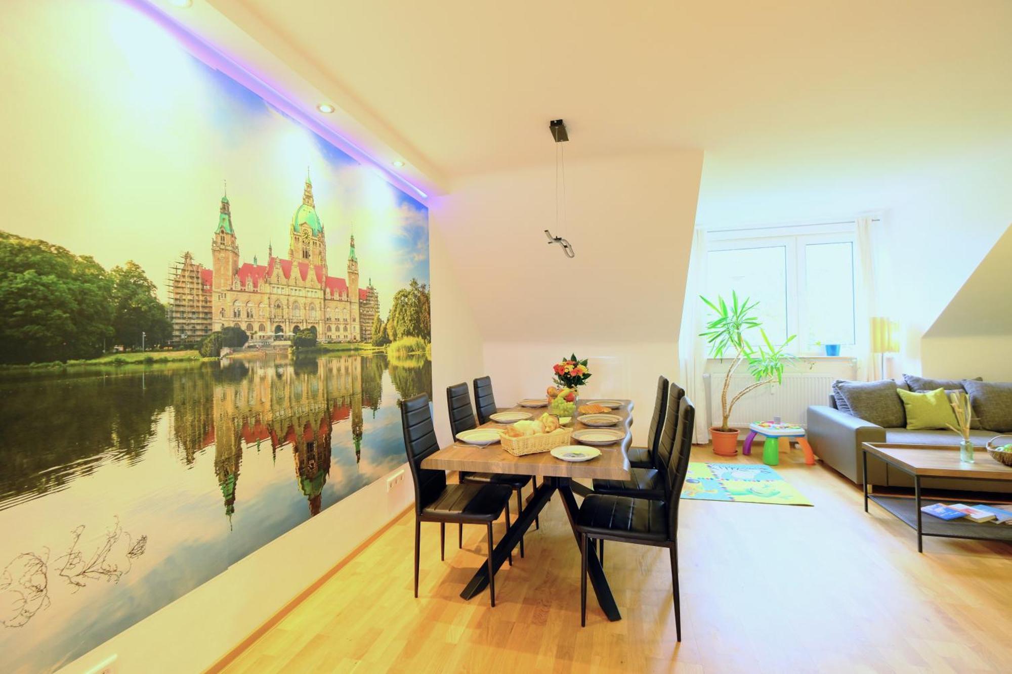Happybnb - Stilvolles, Naturgelegenes Apartment Mit Blick Auf Den Mittellandkanal Und Die Wasserstadt Hannover - Kamin, Parken Und Spielplatz Ngoại thất bức ảnh