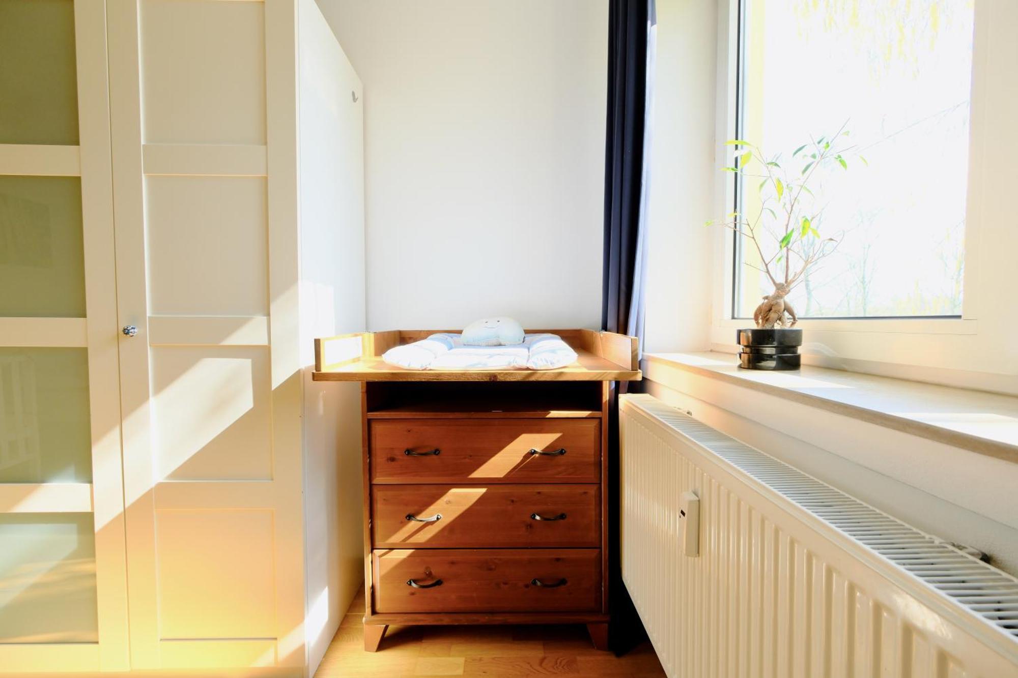 Happybnb - Stilvolles, Naturgelegenes Apartment Mit Blick Auf Den Mittellandkanal Und Die Wasserstadt Hannover - Kamin, Parken Und Spielplatz Ngoại thất bức ảnh